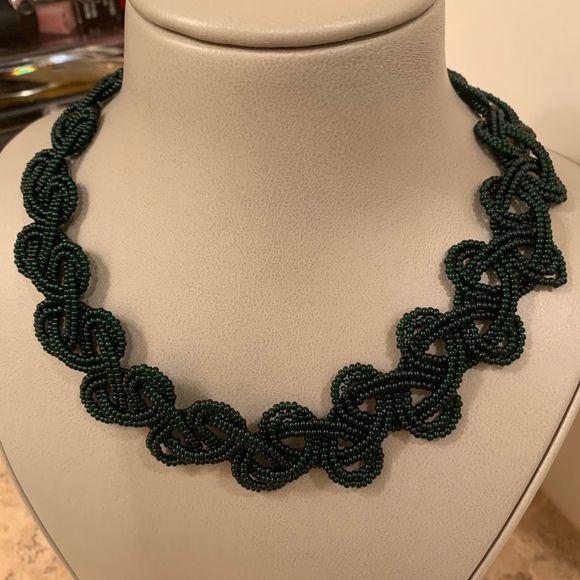 Hand Made Dark Green Beaded Choker Necklace - Picture 5 of 6